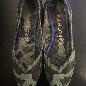 Rothy's - green army print